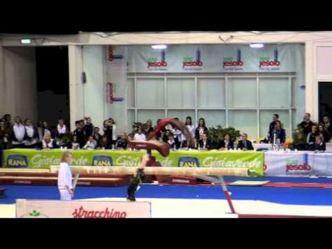 Elizabeth Price amanar VT  - Jesolo 2012 - 15.70, 2nd place