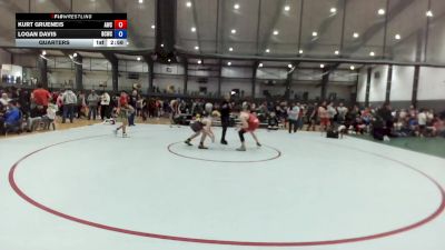 Junior FS - 144 lbs Cons. Round 2 - Kurt Grueneis, Airborne Wrestling Club vs Logan Davis, Bear Claw Wrestling Club- Maple Valley Jr Wrestling