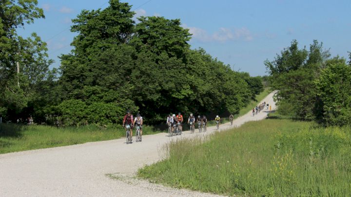 Teter Hill Is The Defining Feature Of The 2022 Garmin UNBOUND Gravel 200-Mile