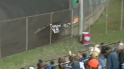 Kyle Larson Crashes Out The Lead At Tri-City