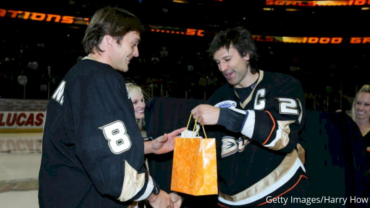 Great Hockey Gift Ideas For Hockey Players And Fans