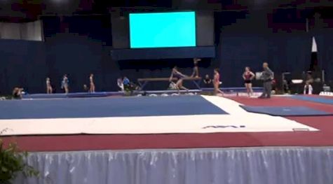 W FX  Gym-max, Kyla Ross (double arabian jump)