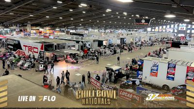 Setting The Stage: Monday Night At The Lucas Oil Chili Bowl
