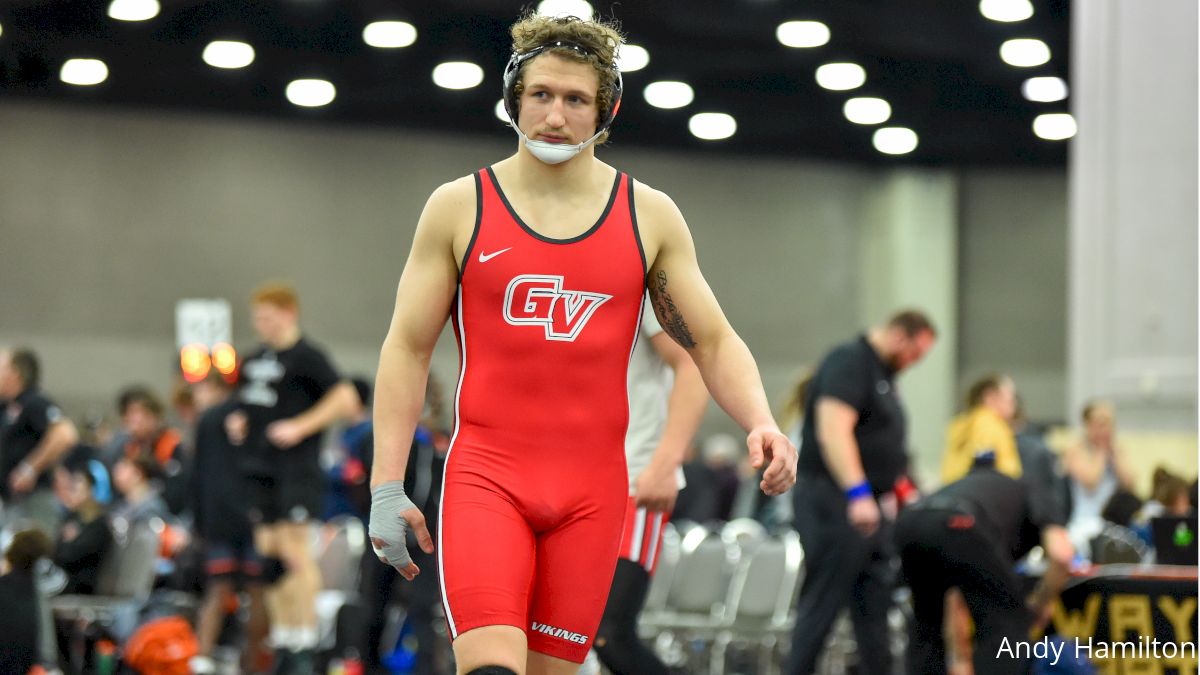 Grand View On Brink Of 12th NAIA Wrestling Title In 13 Years