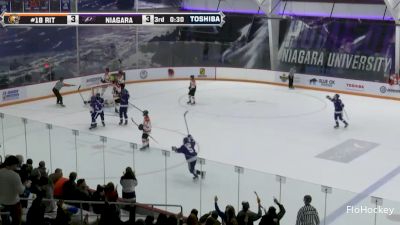 Niagara Upsets RIT With late Goal