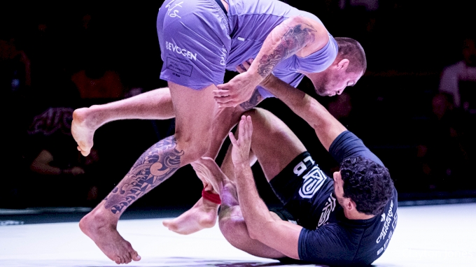 Tezos WNO: Marinho x Bodoni terá 3 lutas gratuitas antes do card principal - FloGrappling