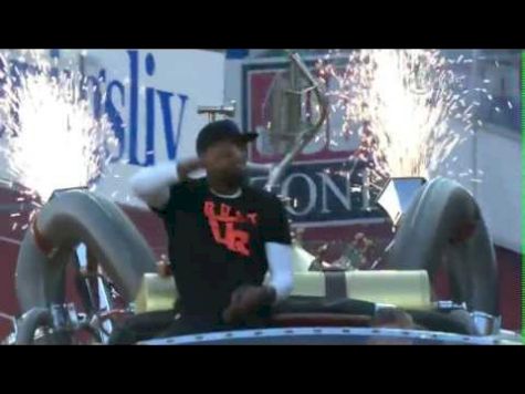 Usain Bolt Arrives in Bislett Stadium in style at 2012 Oslo Bislett Diamond League