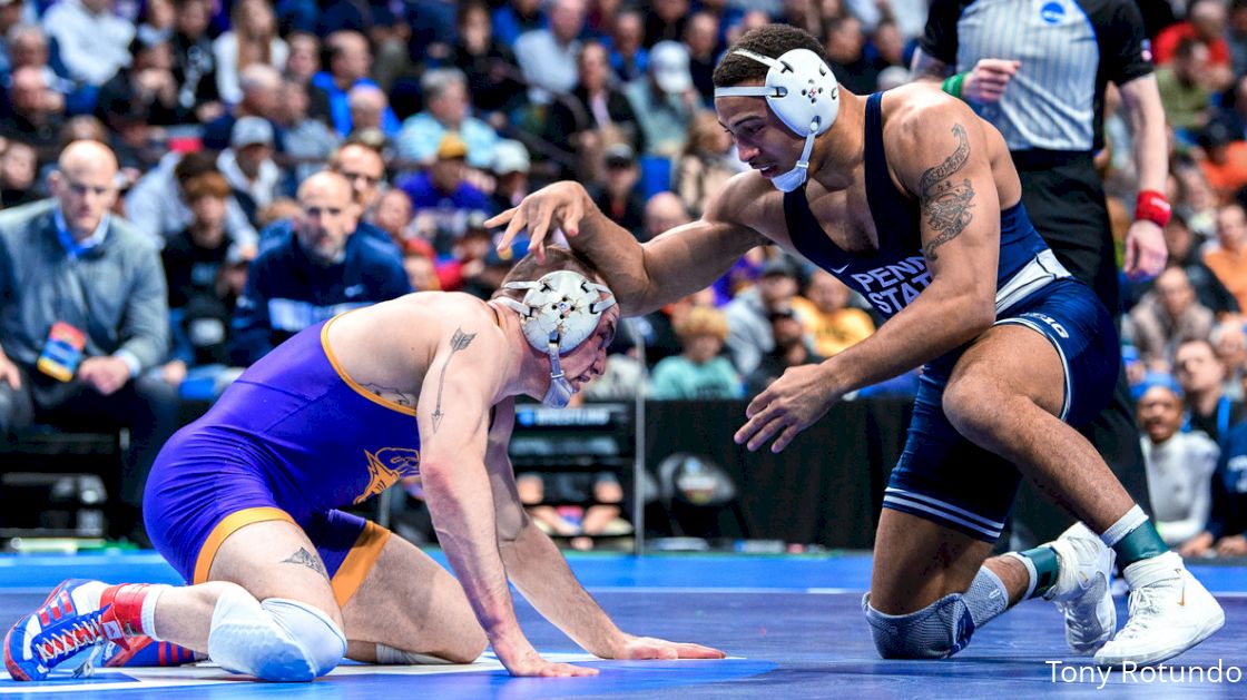 Aaron Brooks vs Parker Keckeisen For The 184 Crown
