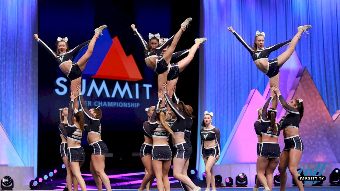 8 Teams Put On A Show In The L4 - U18 Coed Division