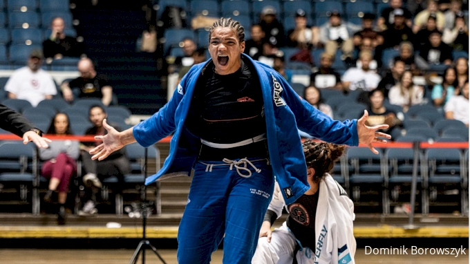 A aula do campeão mundial absoluto sem kimono Roberto Jimenez