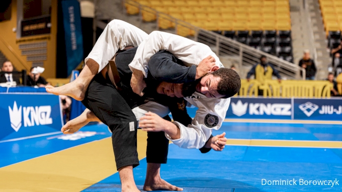 Mundial de Jiu-Jitsu 2023: Rayron Gracie fatura absoluto na faixa-marrom e  Eduardo Alves brilha na azul - TATAME