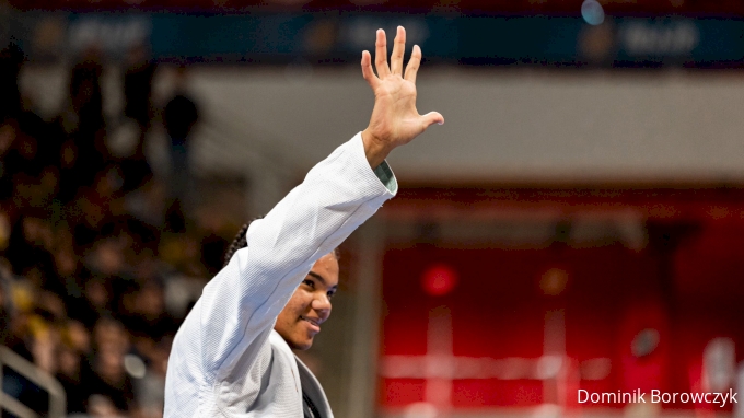 A aula do campeão mundial absoluto sem kimono Roberto Jimenez