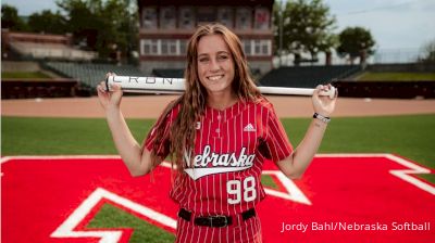 College Softball Transfer Portal Roundup: Bahl, Maxwell & Others