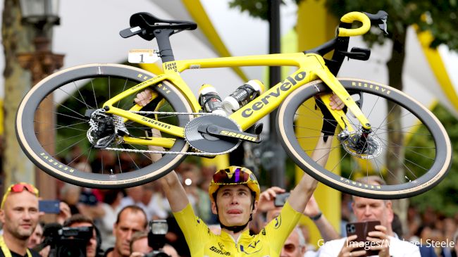 Jonas Vingegaard defends title in 'amazing' Tour de France