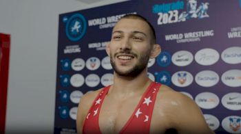 Vito Arujau: 'I Love Leg Laces'