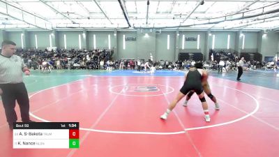 160 lbs Round Of 32 - Alex Sparks-Bakota, Trumbull vs Kanye Nance, New London