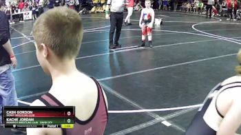 105 lbs Champ. Round 2 - Cash Gordon, Sidney Wrestling Club vs Kache Jordan, Monarch Wrestling Club - David City