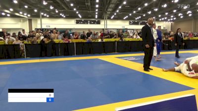 TOMAZ ALVES CHRISTOVÃO vs ALEJANDRO WAJNER 2023 World Master IBJJF Jiu-Jitsu Championship