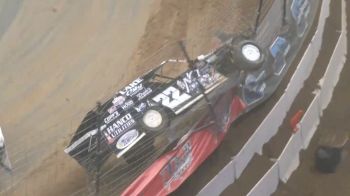 Leader Rides Up Into Fence On Final Lap At Gateway Dirt Nationals