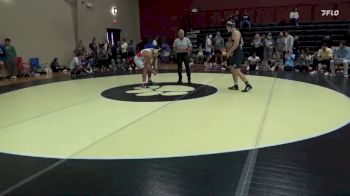 174 lbs Champ. Round 2 - Tyler Crow, Truett-McConnell (Ga.) vs Joshua Echeverria, Newberry College