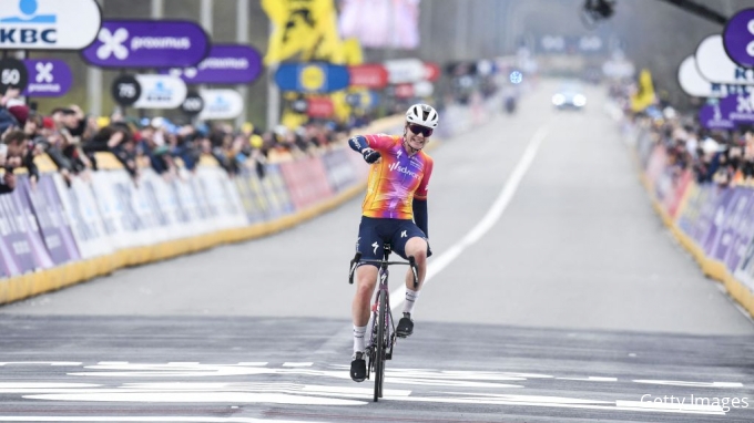 Lotte Kopecky wins the 2023 Women's Tour of Flanders Ronde