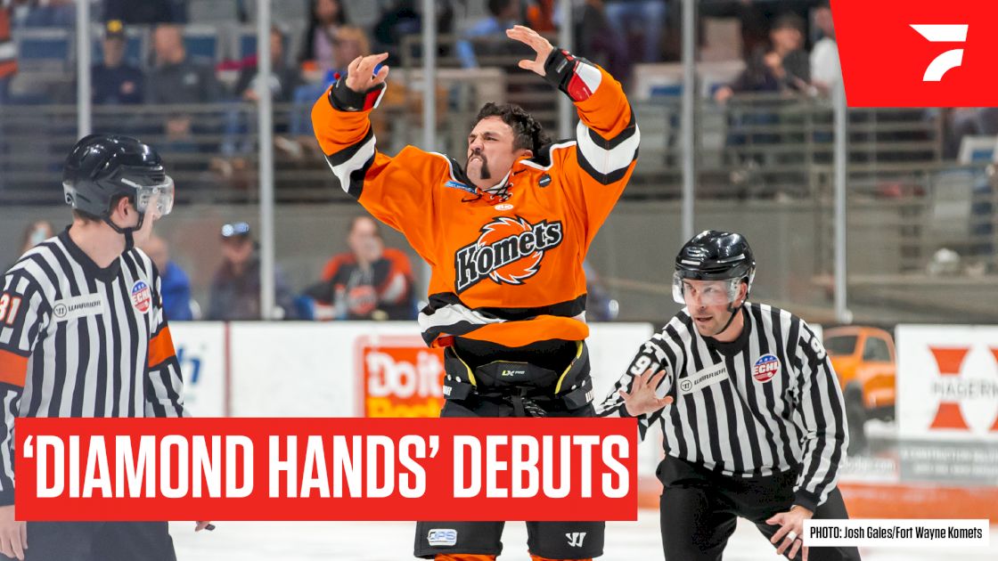 'Diamond Hands' Amesbury Makes Memorable ECHL Debut
