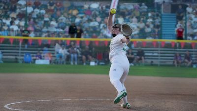 Highlights: Oregon Softball Defeats UCF 4-3 At Mary Nutter Classic