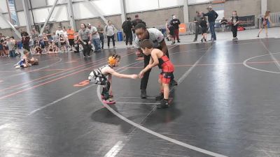 44.2-44.4 lbs Champ. Round 1 - Steven Romero, Victory Wrestling-Central WA vs Reese King, Crater Mat Club