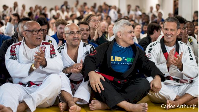 Ricardo Libório recebe a faixa-coral de Jiu-Jitsu no Brasil
