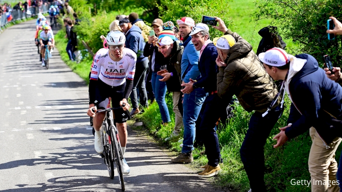Tadej Pogacar solo in Liège-Bastogne-Liège 2024
