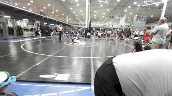 122 lbs Quarterfinal - Arturo Reyes, Mat Assassins White - HSC vs Lucas Jones, Southern Regional - HSC