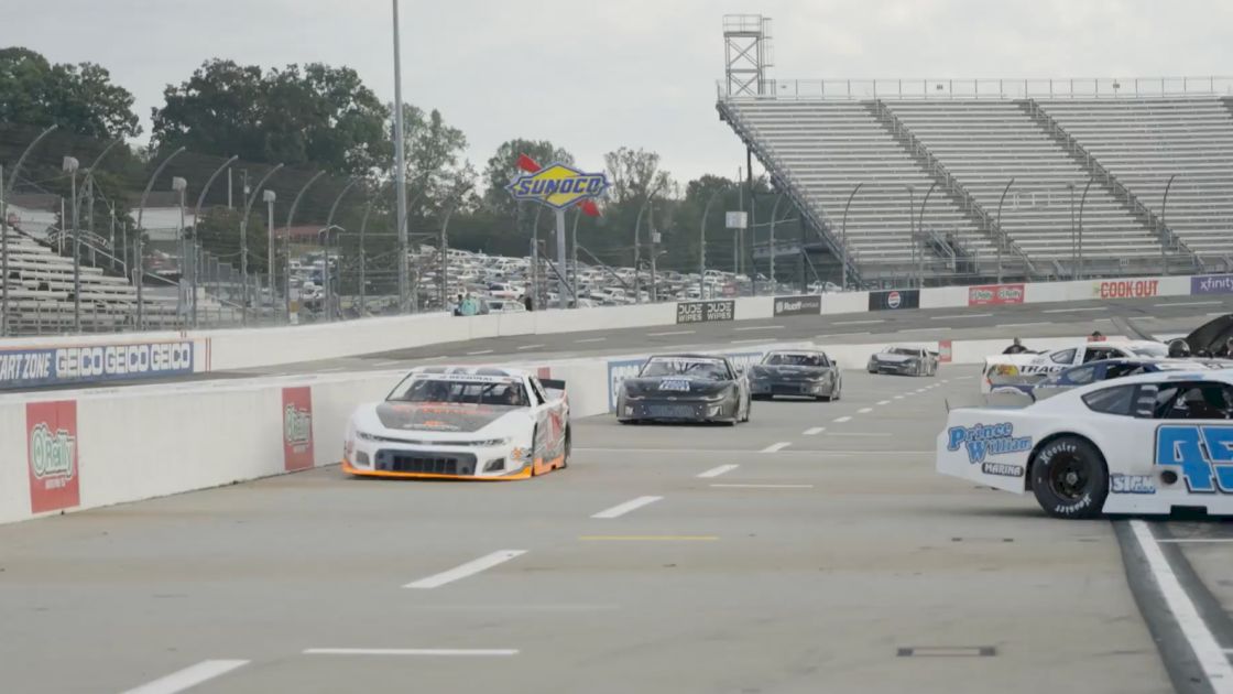 Pit Walk: ValleyStar Credit Union 300 At Martinsville