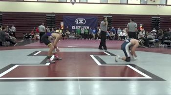 132 lbs Round 3 - Kam Roberts, Alburnett vs William Montgomery, Xavier, Cedar Rapids