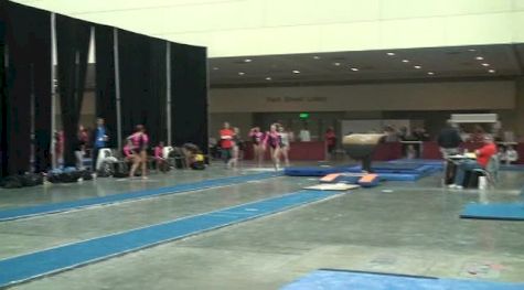 Alex McMurtry warms up a beautiful yurchenko full