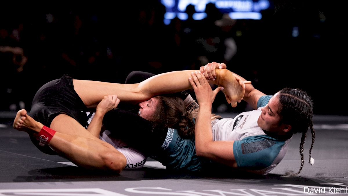 5 Technical Takeaways From WNO 26: Flying Armbars & Lessons On Triangles