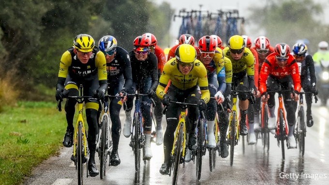 Matteo Jorgenson (L) In Paris-Nice 2025 Stage 6 rides in cross-winds and echelon