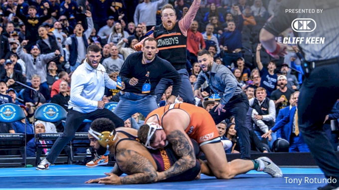 Wyatt Hendrickson Stuns Gable Steveson In Epic NCAA Heavyweight Title Clash - FloWrestling