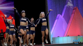 Crush Athletics Queens Take On The D2 Summit!