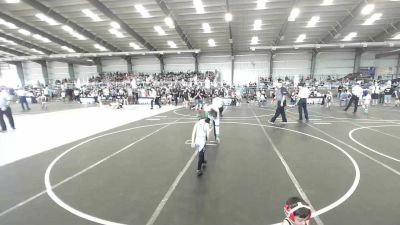 40 lbs Rr Rnd 1 - Kyeden Pena, Rezults Wrestling Academy vs Kelan Medina, Wlv Jr Wrestling