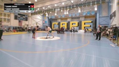 285 lbs Cons. Round 1 - Daniel Grant, William Penn H.S. vs Henry Gardner, Tower Hill Hs