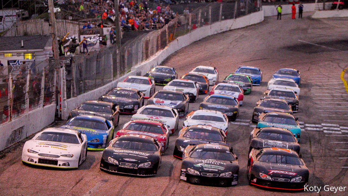 Not Your Average Tuesday… It’s Slinger Nationals Race Day 🔥