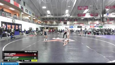 133 lbs 3rd Place Match - Joseph Lupton, Graceland University vs Isaac Lopez, Southeastern