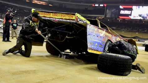 Speedy Tire Change Lifts Bobby Pierce To Thursday's Gateway Victory