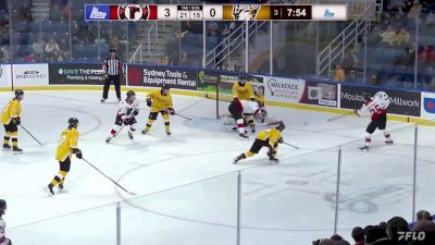 HOW DID THAT GO IN? NHL Draft Prospect Maddox Dagenais Scores On Spectacular Short-Side Snipe