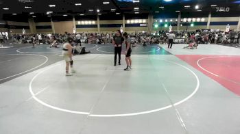 146 lbs Quarterfinal - Xavier Roybal, St Pius vs Shant Bayrakdarian, The Club