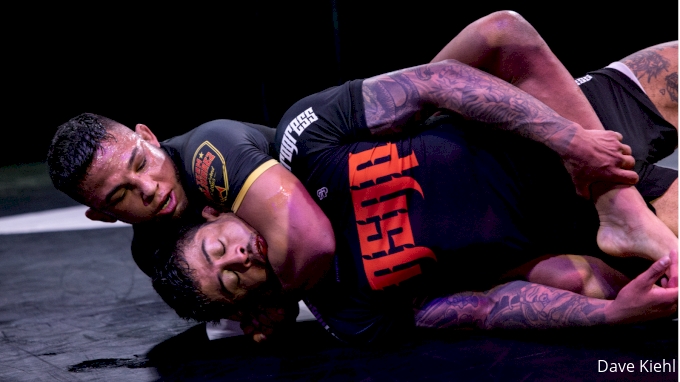 HIGHLIGHT: WNO 32 Delivers Tons of Elite Action!