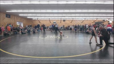 62 lbs Round Of 16 - Christopher Huntzinger, Mountain Top vs Owen Zimmerman, Shohola