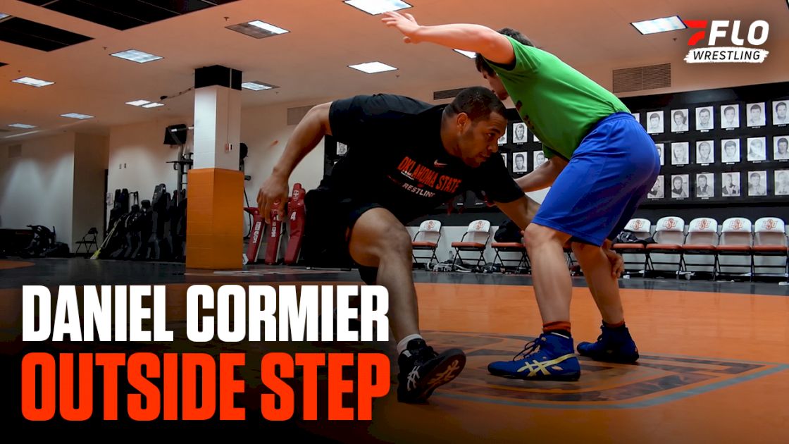 Daniel Cormier Showing The Outside Step Back In 2013!