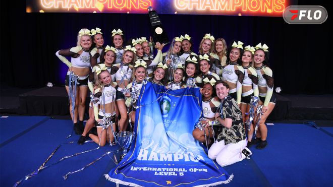 World Champ Wednesday: Outlaws Allstars Kelly Girls