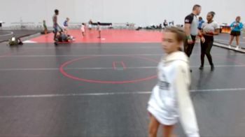 100/110 Round 1 - Bella Gardner, Genesis Wrestling Club vs Sophia Lee, Seymour Wrestling Club